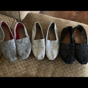 3 Pairs of TOMS Womens Size 9 Shoes